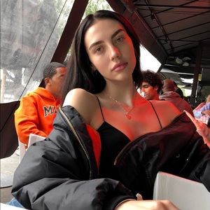 Meet your Posher, Stephannie